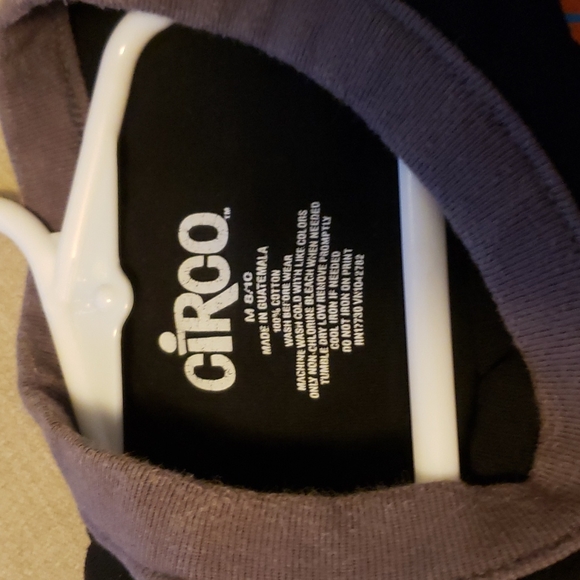 Black youth medium Batman graffiti word tshirt - Picture 2 of 2